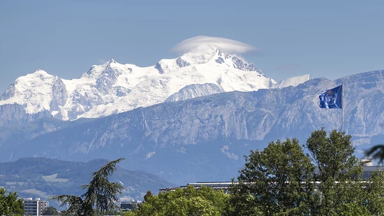 Den Gipfel des Mont Blanc sieht man auch von Genf aus. (Archivbild)