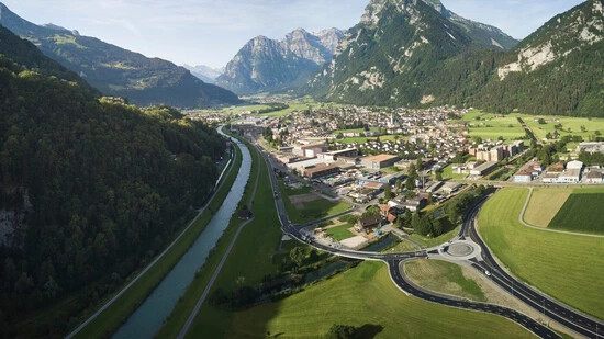 Die wohl schönste Agglomeration der Schweiz: Glarus Nord und Glarus bilden eine sogenannte Agglomerationskerngemeinde.