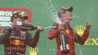 Ferrari-Fahrer Charles Leclerc lässt sich beim Red-Bull-Heimspiel in Spielberg als Sieger feiern