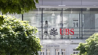 UBS hat im dritten Quartal im Zuge der Integration der CS bereits 4000 Stellen abgebaut (Archivbild)