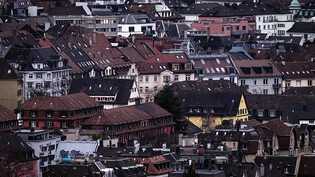 In der Schweiz sind die Hypothekarzinsen seit Jahresbeginn leicht angestiegen, wie eine Auswertung von Moneyland.ch zeigt. Im weiteren Jahresverlauf könnten die Zinsen aber sinken.(Symbolbild)