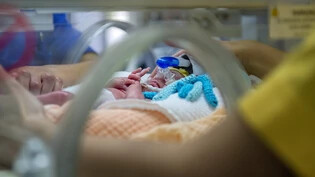 Versorgung gesichert: Babys können weiterhin auf der Intensivstation in Chur behandelt werden.