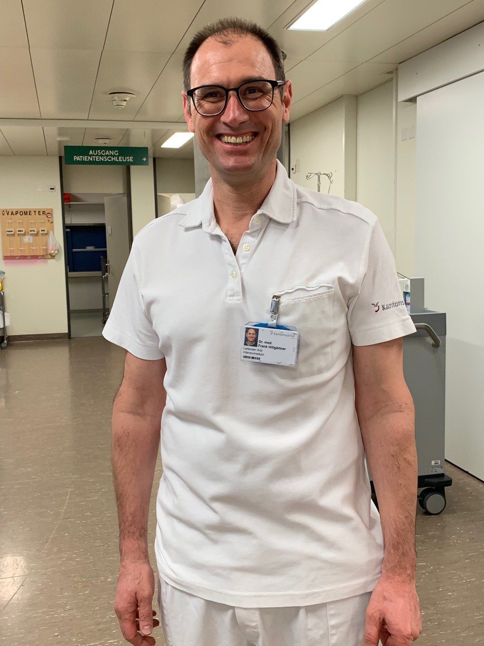 Frank Hillgärtner arbeitet seit fünf Jahren auf der Intensivstation (IPS) im Kantonsspital Graubünden. 