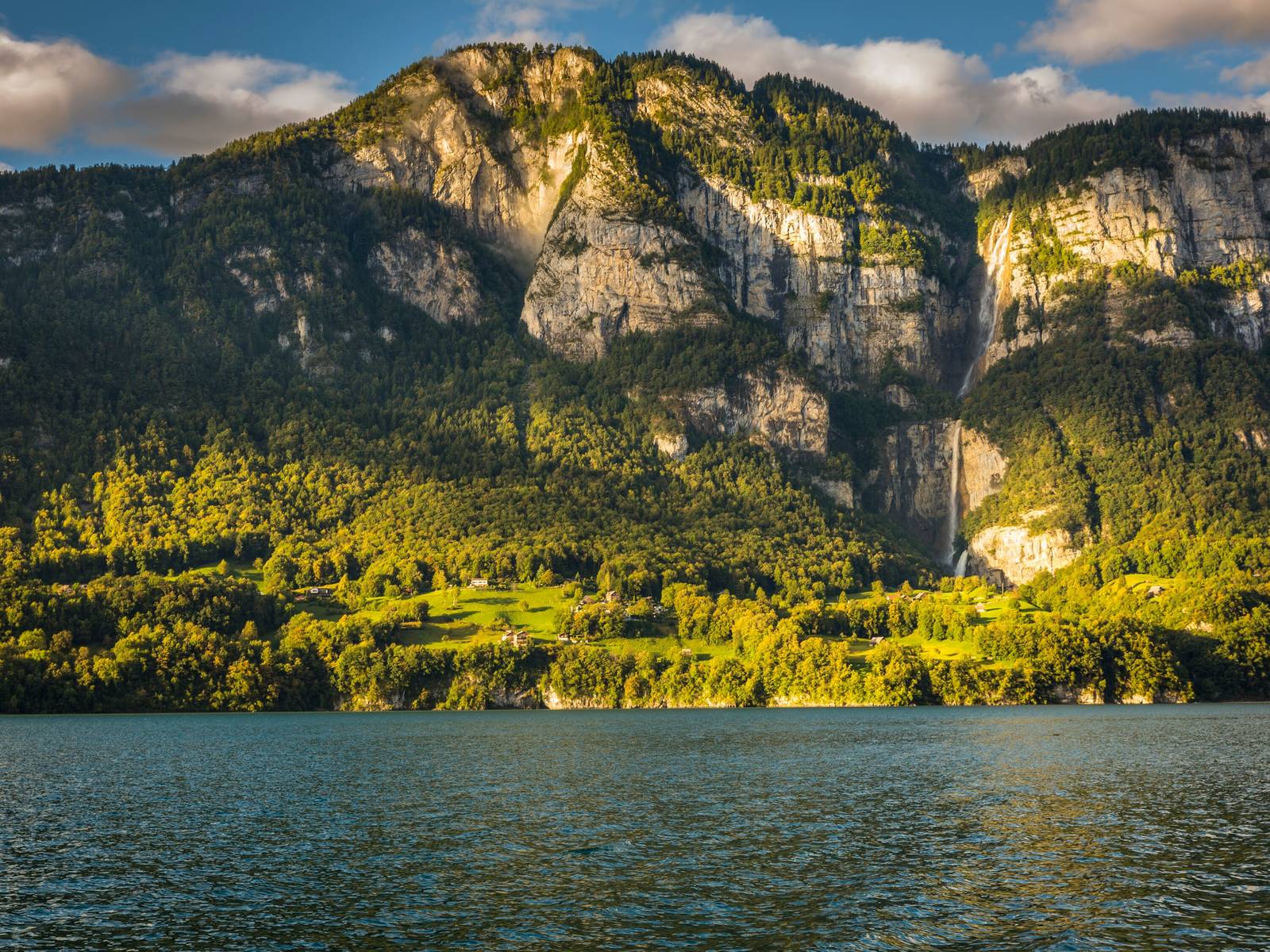 Seerenbachfälle: Einer der höchsten Wasserfälle Europas.