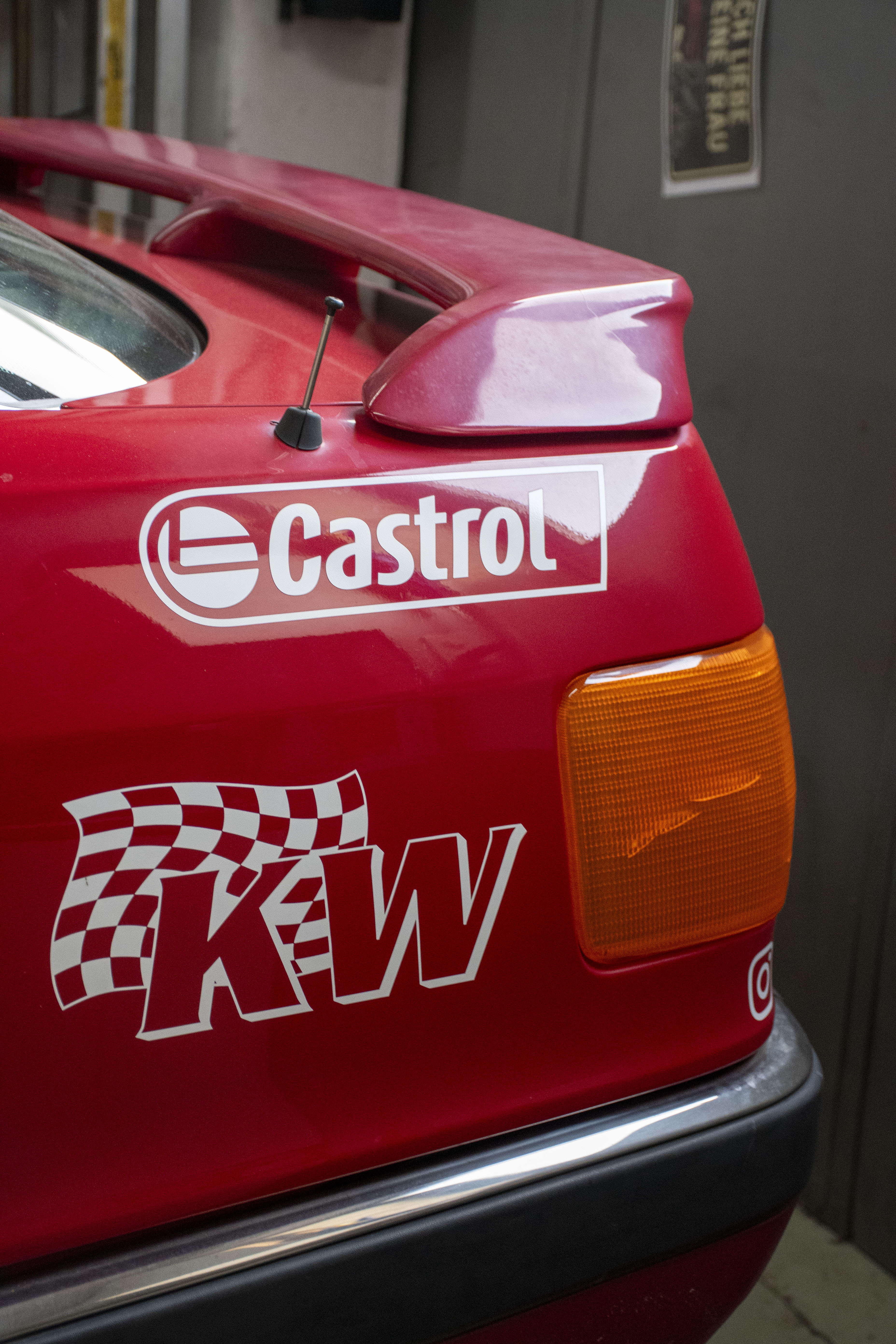 «Opas liebstes Auto»: So beschreibt Flavio Albrecht seinen «Audi 90 quattro», der heute nicht mehr so bieder aussieht wie damals.