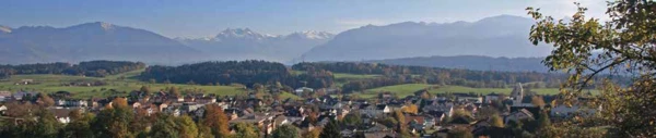 Eschenbach liegt im Kanton St. Gallen und ist Teil der Linth-Region zwischen dem Zürich- und Walensee.