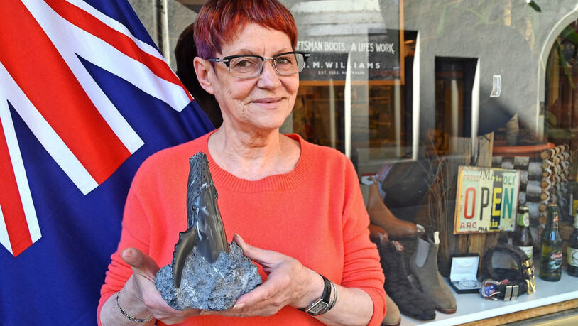 Die Heimweh-Australierin und der Wal: Für Toni Liso ist ihr Schmuckstück eine Verbindung zu schönen Erinnerungen. Jérôme Stern