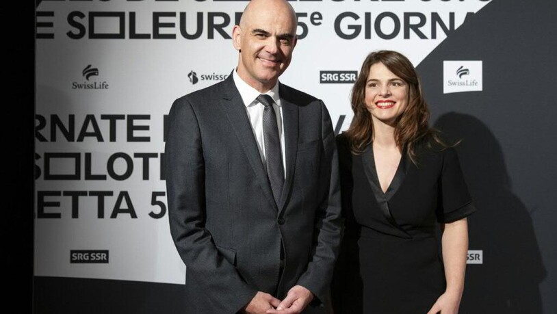 Bundesrat Alain Berset und die neue Direktorin Anita Hugi bei der Eröffnung der 55. Solothurner Filmtage.