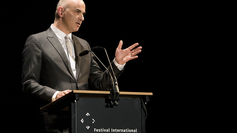 Bundesrat Alain Berset hat am Mittwochabend erstmals im Zuge der Corona-Pandemie wieder an einer kulturellen Veranstaltung teilgenommen. Er weilte am Freiburger Filmfestival FIFF. (Archivbild)