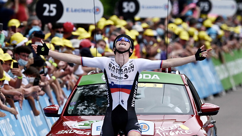 Matej Mohoric freut sich über seinen ersten Etappensieg an der Tour de France