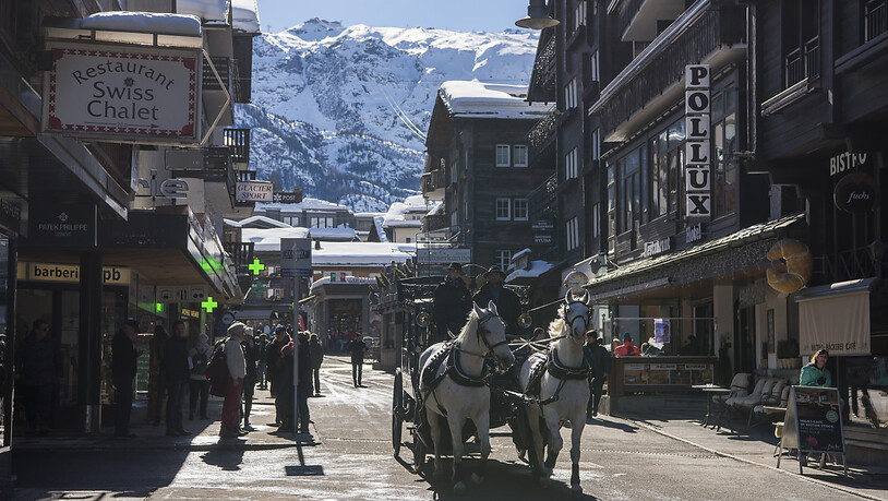 Mehr Hotelübernachtungen im Mai (Symbolbild Zermatt)