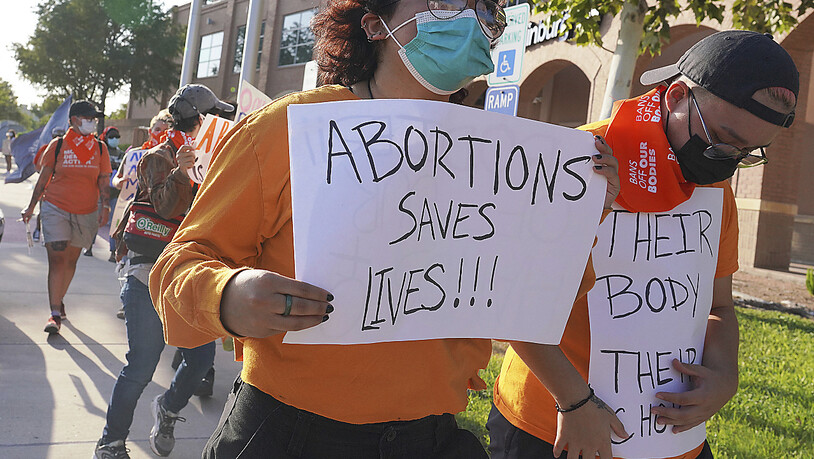 Der Oberste Gerichtshof der USA hat entschieden, dass das Gesetz welches die meisten Schwangerschaftsabbrüche in Texas verbietet, vorerst bleibt. Foto: Joel Martinez/The Monitor via AP/dpa