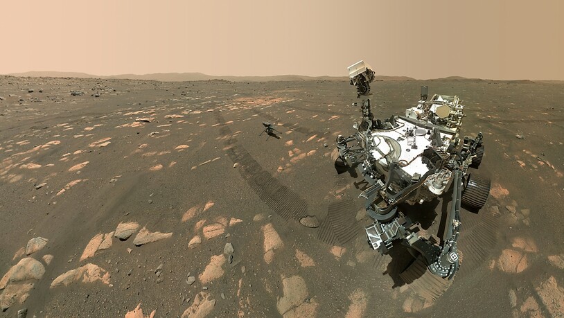 Der Mars-Roboter "Perseverance" auf dem Roten Planeten in einer Aufnahme vom April 2021. (Archivbild)