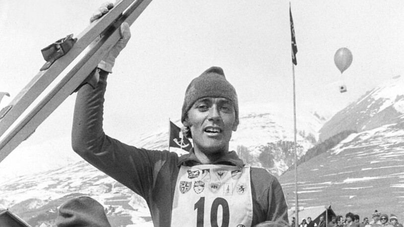 Albert Giger 1976 nach seinem dritten von insgesamt vier Siegen am Engadin Skimarathon