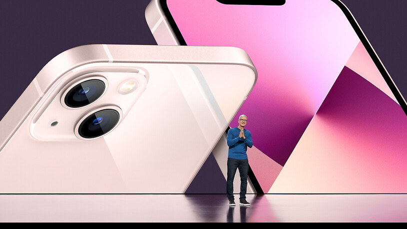 Apple-CEO Tim Cook präsentierte am Dienstag das neue iPhone 13 im kalifornischen Cupertino.