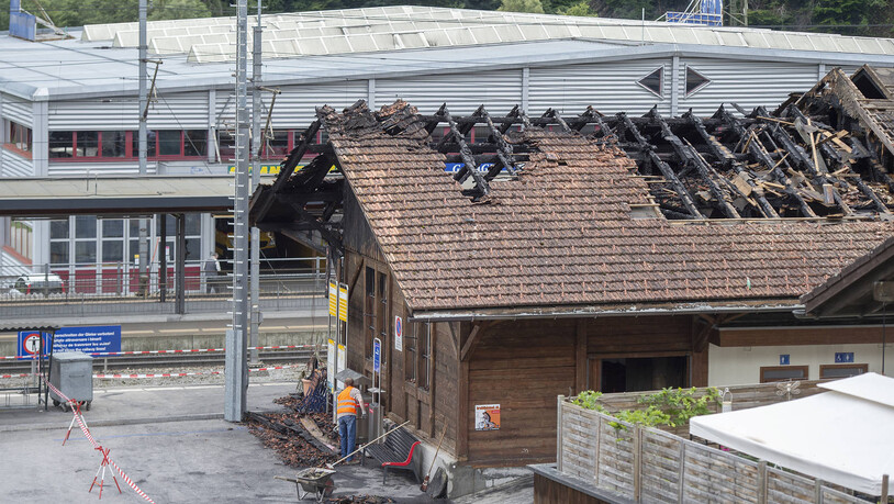 In der Nacht auf den 3. August hat ein Feuer grossen Schaden am Bahnhof Schiers angerichtet.