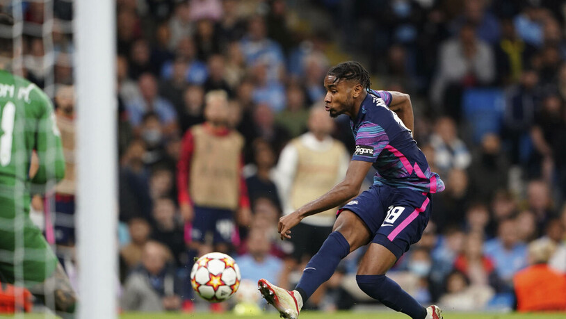 Die drei Tore von Leipzigs Christopher Nkunku reichten nicht, um das Spiel bei Manchester City spannend zu gestalten