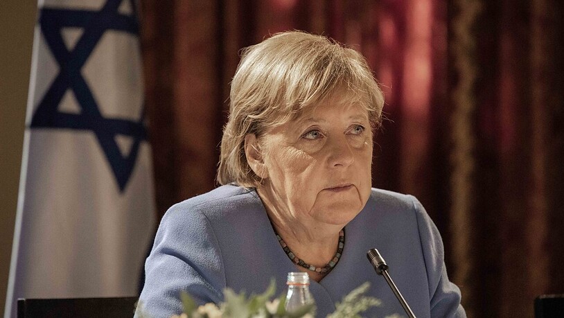Die deutsche Bundeskanzlerin Angela Merkel (CDU) nimmt an einem Treffen mit Vertretern des Instituts für nationale Sicherheitsstudien (INSS) in Jerusalem teil. Bei dem Treffen sagte Merkel, Europa müsse nach dem US-Abzug aus Afghanistan die eigenen…