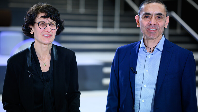 ARCHIV - Ugur Sahin und seine Frau Özlem Türeci, die Gründer des Mainzer Corona-Impfstoff-Entwicklers Biontech. Foto: Bernd von Jutrczenka/dpa-Pool/dpa