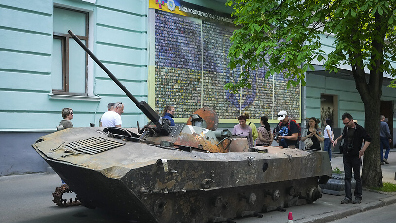 Nach Angaben des russischen Verteidigungsministeriums seien in der Ukraine bislang "72 Militärfahrzeuge außer Gefecht gesetzt worden" sein. Foto: Efrem Lukatsky/AP/dpa