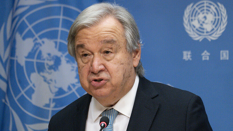 Antonio Guterres, Generalsekretär der Vereinten Nationen, spricht während einer Pressekonferenz zur Vorstellung des zweiten Berichts der Global Crisis Response Group über die Auswirkungen des Krieges in der Ukraine auf den Nahrungsmittel-, Brennstoff-…
