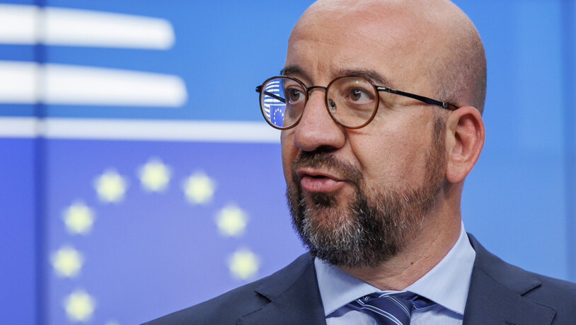 Charles Michel, Präsident des Europäischen Rates, spricht während einer Pressekonferenz nach dem zweiten Tag eines außerordentlichen Treffens der Staats- und Regierungschefs der EU zu den Themen Ukraine, Energie und Ernährungssicherheit im Europa-Gebäude…