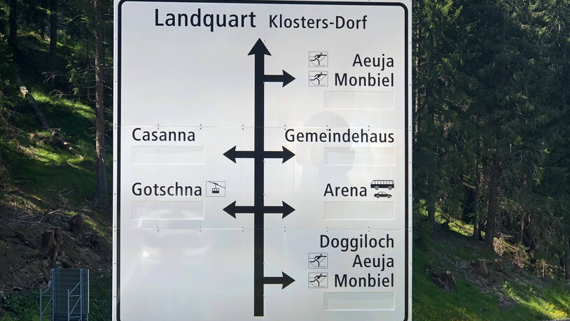 Das neue Parkleitsystem in Klosters ist in Betrieb.