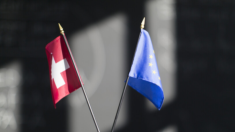 Experten der Schweiz und der EU haben sich am Dienstag zu Gesprächen zur Personenfreizügigkeit getroffen. (Symbolbild)