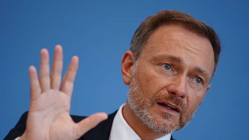 Der deutsche Finanzminister Christian Lindner fordert einen Stopp der Stromproduktion mit Hilfe von Gas.