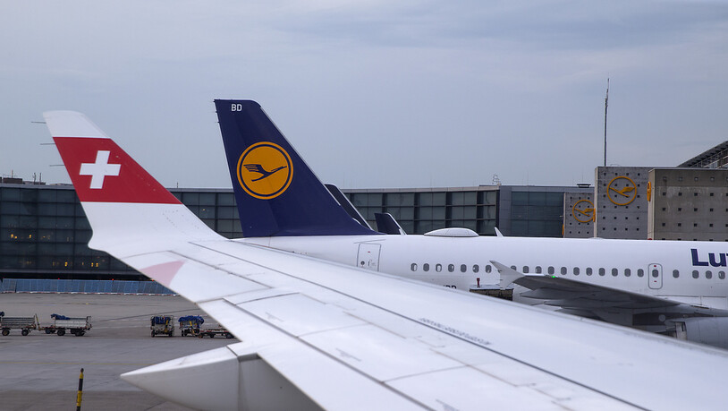 Die Swiss testet gemeinsam mit anderen Fluggesellschaften der Lufthansa Gruppe einen neuen Tarif, welcher der Umwelt zugute kommen soll: Kunden können mit dem "Grünen Tarif" ihre Treibhausgas-Emissionen vollständig ausgleichen. (Archivbild)