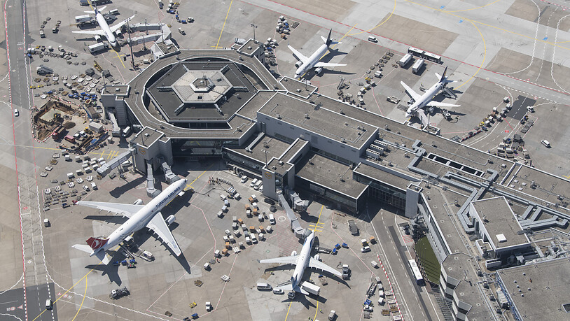 Flughafen Frankfurt erholt sich schneller als gedacht (Archivbild)