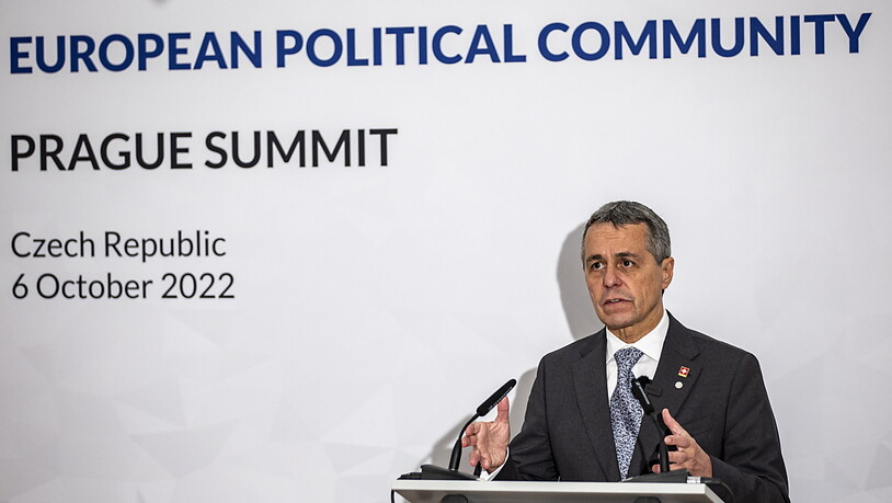 Bundespräsident Ignazio Cassis hat am Donnerstag in Prag am Treffen der "Europäischen politischen Gemeinschaft" teilgenommen. Er sprach von einer Zeitenwende.