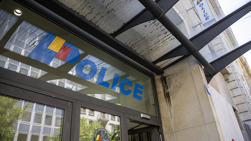 Ein Genfer Polizist hat in betrunkenem Zustand um sich geschossen und einen Kollegen verletzt. (Symbolbild)