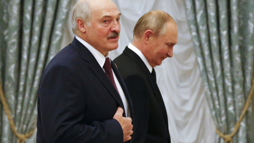 ARCHIV - Belarus' Machthaber Lukaschenko gilt als Unterstützer von Russlands Präsident Putin. Foto: Shamil Zhumatov/Pool Reuters/AP/dpa