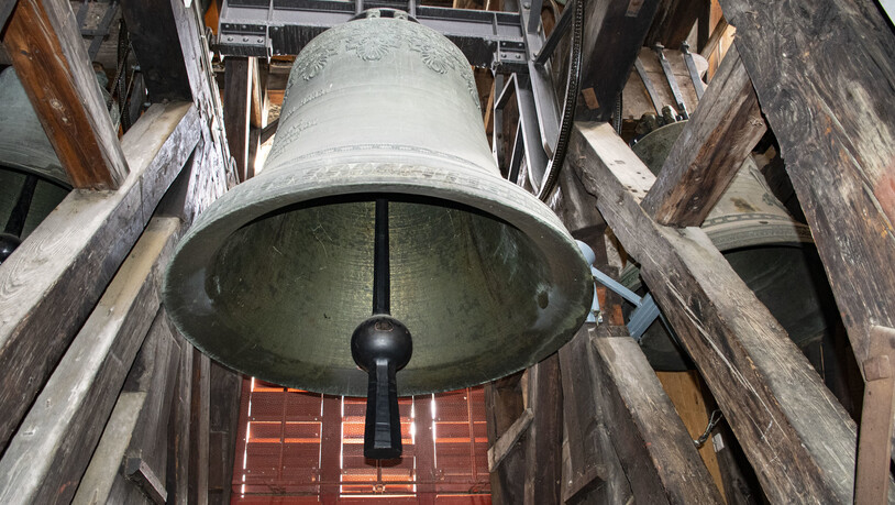 Imposant: Fünf Tonnen wiegt die grösste der fünf Glocken.