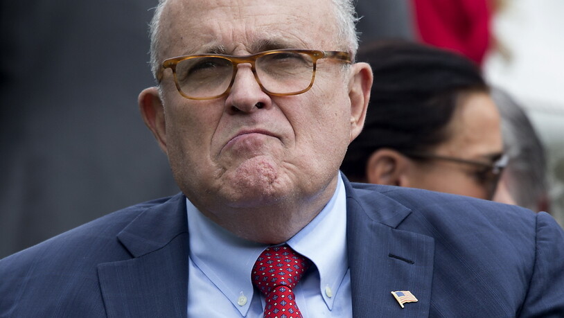 Die US-Justiz hat ein Verfahren gegen Rudy Giuliani, den früheren Bürgermeister von New York und Anwalt von Ex-Präsident Donald Trump, eingestellt. Im Verfahren ging es um Aktivitäten im Umfeld von Präsident Joe Biden im Zusammenhang mit dem Ukraine…