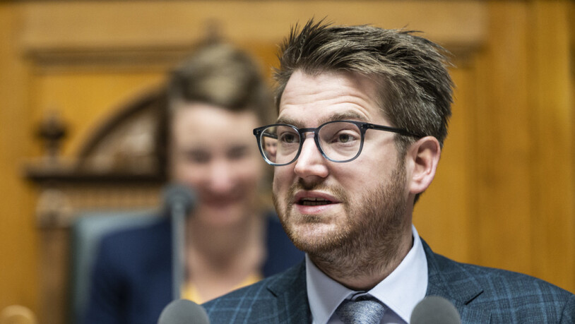Baptiste Hurni sitzt seit 2019 im Nationalrat in Bern. Nun will der 36-jährige Anwalt auch für den Ständerat kandidieren. (Archivbild)
