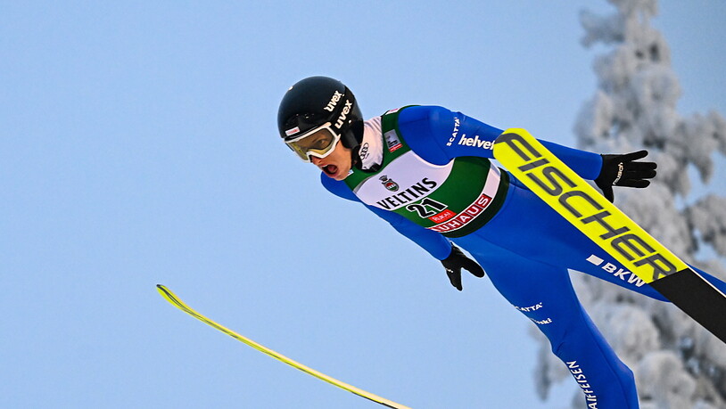 Gregor Deschwanden fliegt auch am Sonntag in Kuusamo ein paar Meter zu kurz. Der Luzerner verpasst zum vierten Mal in Serie den Finaldurchgang.