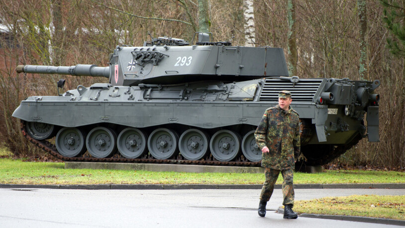 ARCHIV - Die deutsche Bundesregierung hat eine Exportgenehmigung für Kampfpanzer des Typs Leopard 1 in die Ukraine erteilt. Foto: picture alliance / dpa