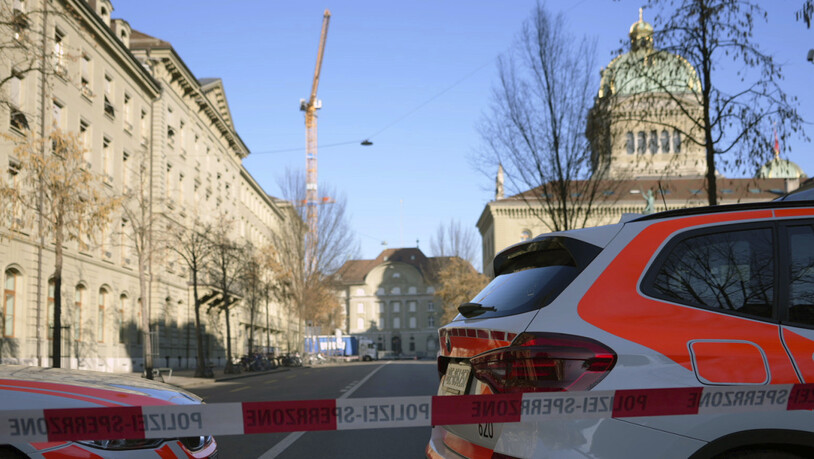 Wegen des verdächtigen Mannes griff die Kantonspolizei Bern am Dienstag mit einem Grossaufgebot ein. (Archivbild)