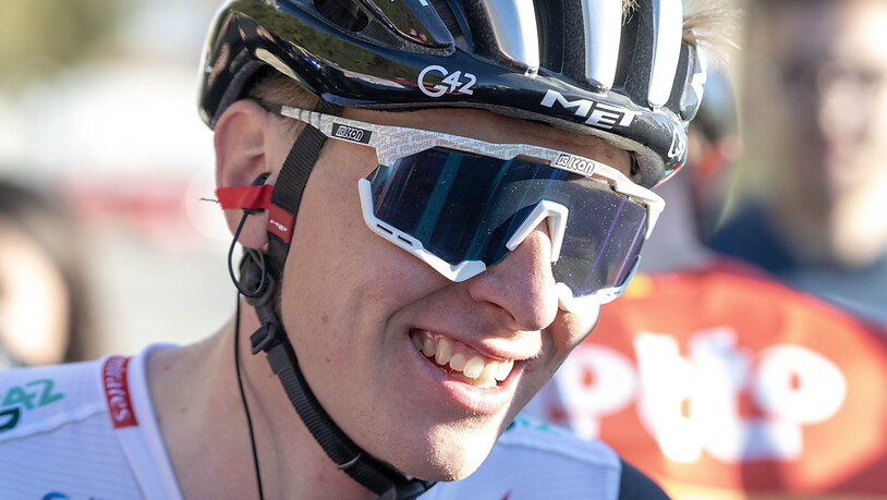 Tadej Pogacar bezwingt den letztjährigen Tour-de-France-Sieger Jonas Vingegaard ein weiteres Mal am Berg