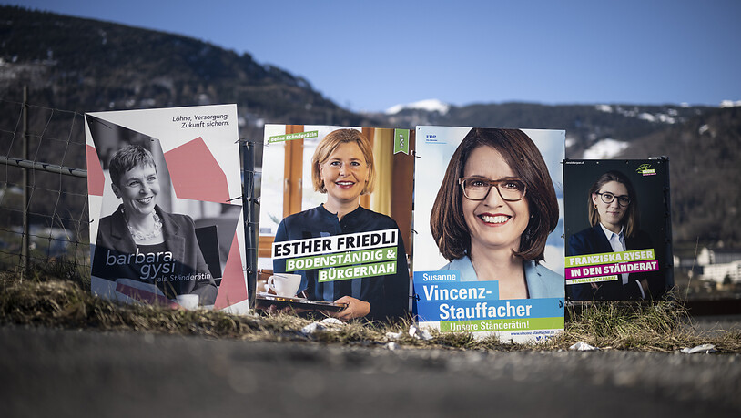 In St. Gallen hat im ersten Wahlgang keine der vier Ständerats-Kandidatinnen das Rennen gemacht. Wer den zurückgetretenen Paul Rechsteiner (SP) ersetzt, entscheidet sich am 30. April.