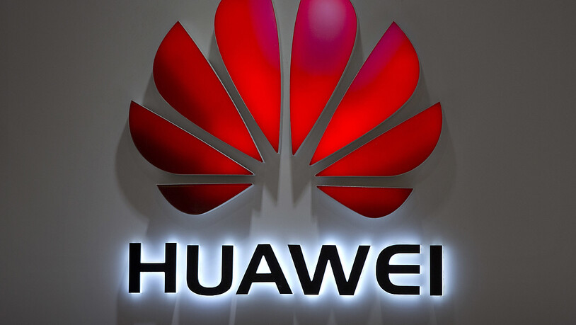 Die Geschäfte des chinesischen Technologiekonzerns Huawei laufen vor dem Hintergrund scharfer US-Sanktionen weiter schleppend. Nach einem kräftigen Einbruch 2021 stieg der Umsatz im vergangenen Jahr um 0,9 Prozent auf 642,3 Milliarden Yuan (85,5 Mrd…