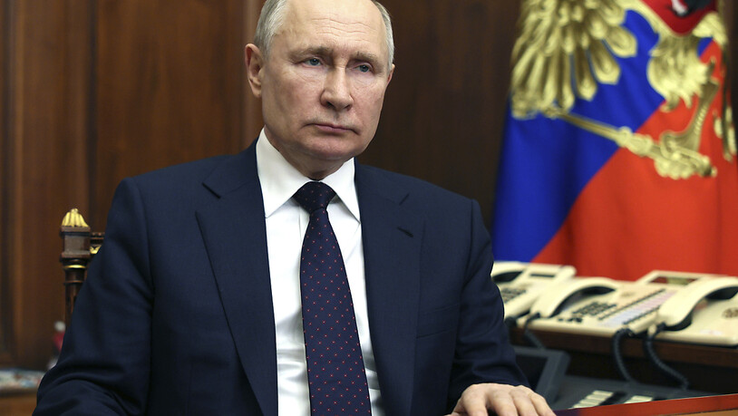 Russlands Präsident Wladimir Putin hat einen russischen Militärblogger posthum mit einem Orden ausgezeichnet. Foto: Gavriil Grigorov/Pool Sputnik Kremlin via AP/dpa