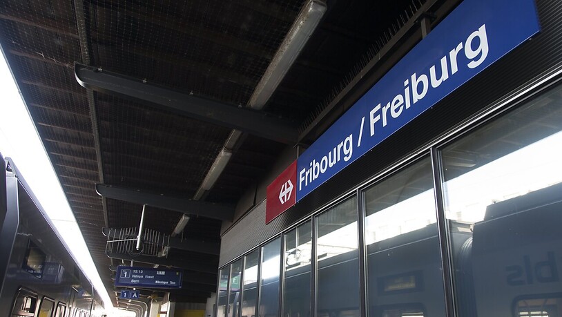 Die Benutzung des öffentlichen Verkehrs im Kanton Freiburg wird nicht kostenlos. (Themenbild)