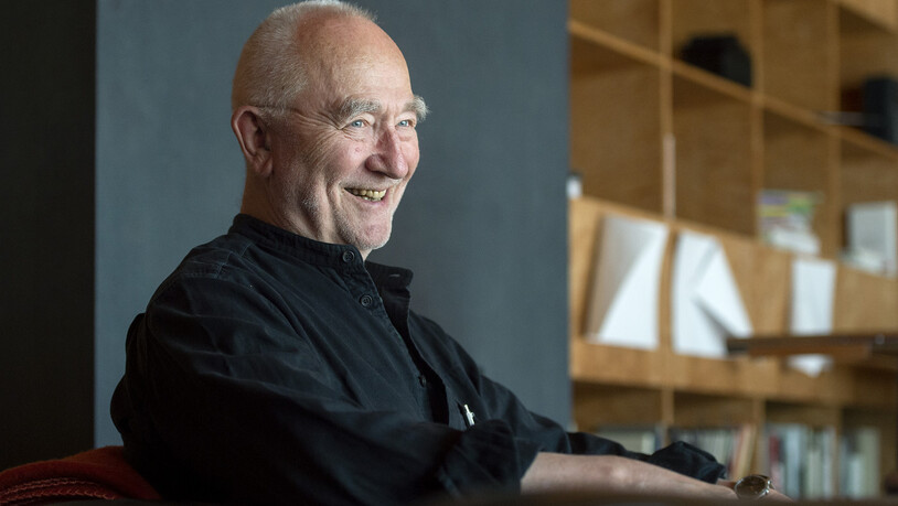 Peter Zumthor feierte am Mittwoch, 26. April, seinen 80. Geburtstag. Im Interview erklärt der weltweit gefeierte Stararchitekt, warum er noch immer gerne in Haldenstein lebt und arbeitet.