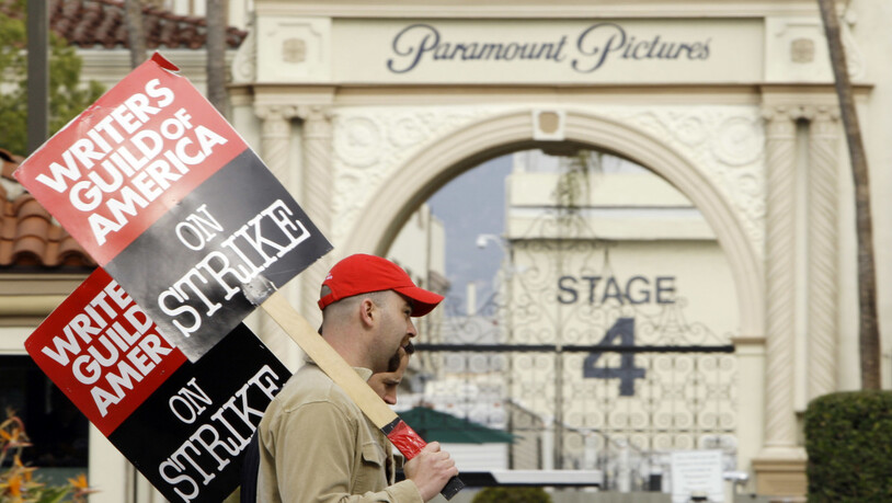 Hollywoods Drehbuchautoren drohen mit einem Streik, sollten die Löhne nicht erhöht werden. (Archivbild)