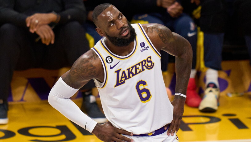 War sich nach dem Playoff-Aus nicht sicher, ob er weitermachen soll, nun hat er sich entschieden: LeBron James geht auch kommende Spielzeit für die LA Lakers auf Punktejagd und in seine insgesamt 21. NBA-Saison