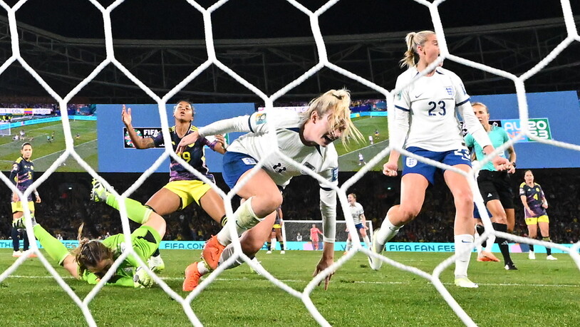 Lauren Hemp bringt England mit dem Ausgleich zurück ins Spiel