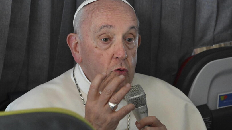 Nach dem Mordanschlag auf den ecuadorianischen Präsidentschaftskandidaten Fernando Villavicencio hat Papst Franziskus den Einsatz für Frieden in dem südamerikanischen Land gefordert. Foto: Uncredited/ANSA/AP/dpa